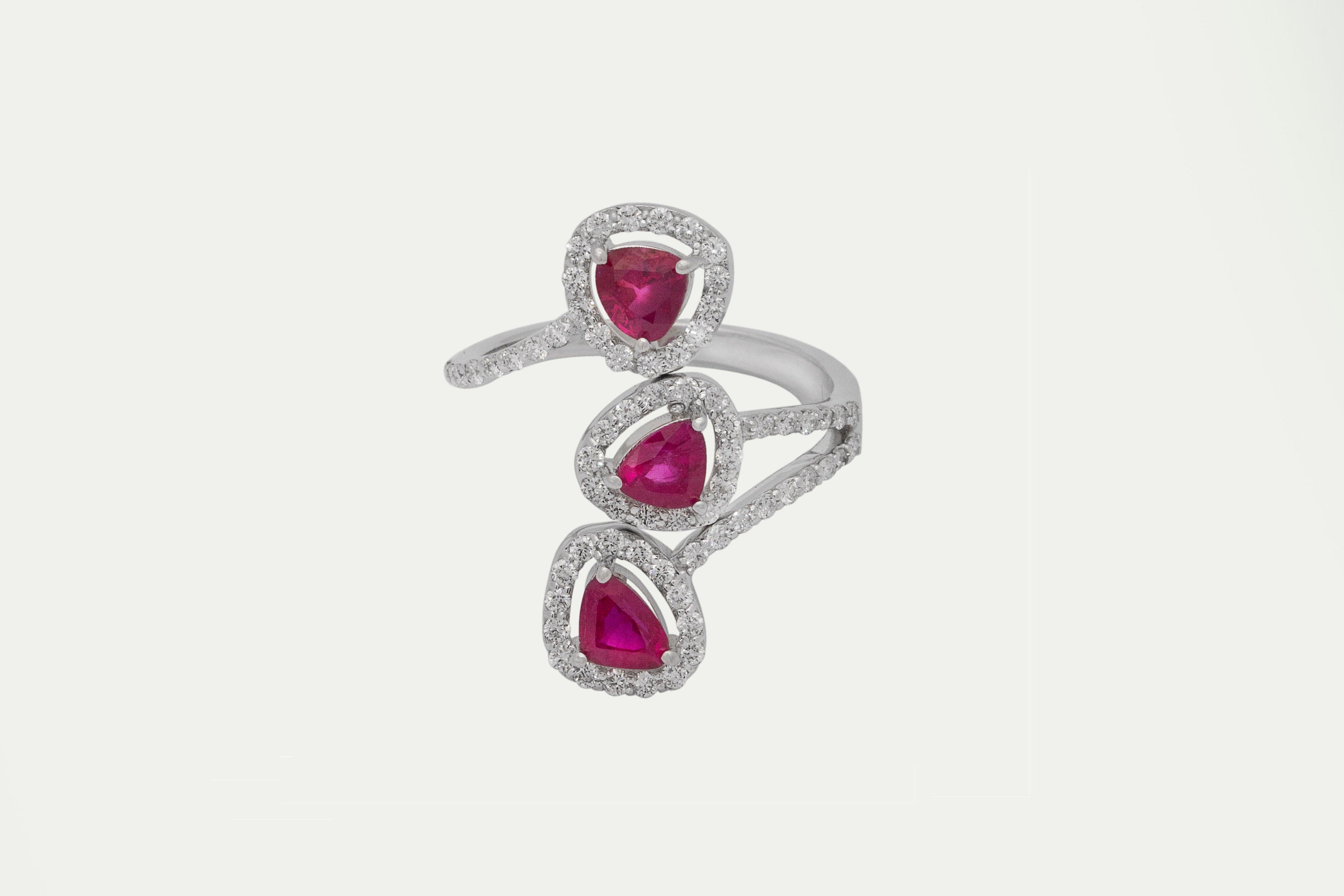 Red Rouge diamond and ruby ring in white gold - Anty